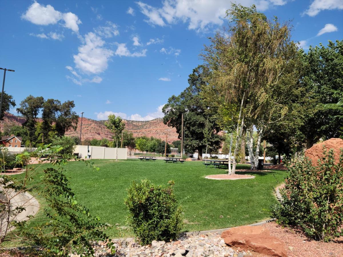 Hotel Comfort National Park Area